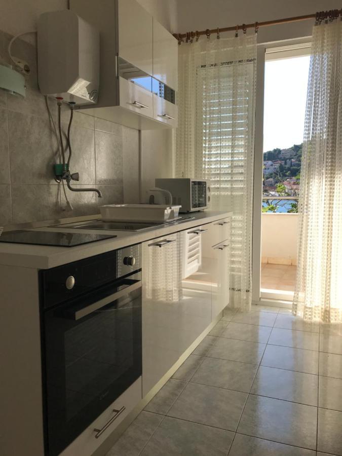 Apartmani Isabella - Ilda Radonic ييلسا المظهر الخارجي الصورة