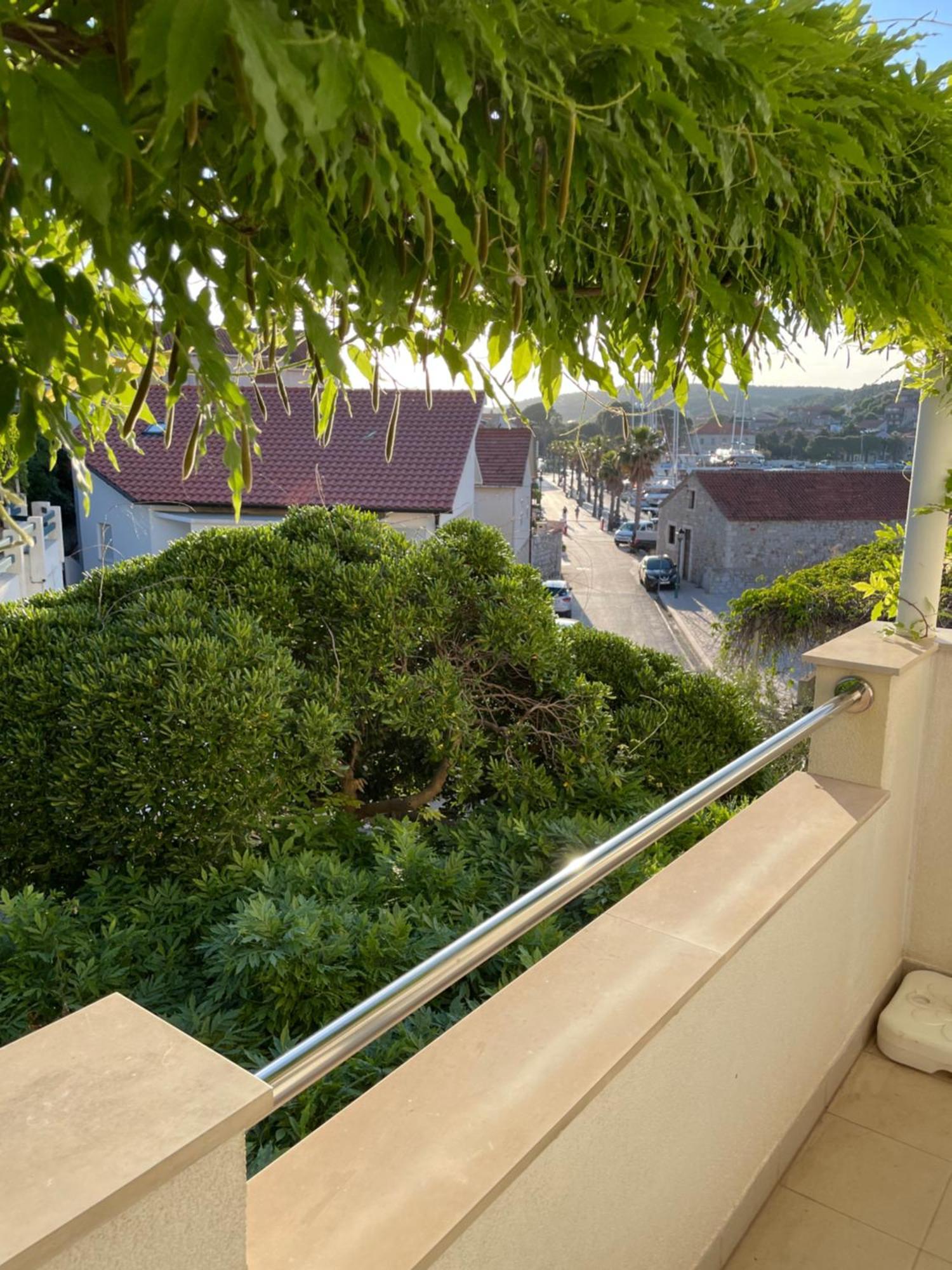 Apartmani Isabella - Ilda Radonic ييلسا المظهر الخارجي الصورة
