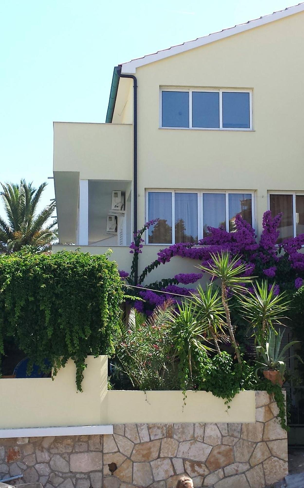 Apartmani Isabella - Ilda Radonic ييلسا المظهر الخارجي الصورة