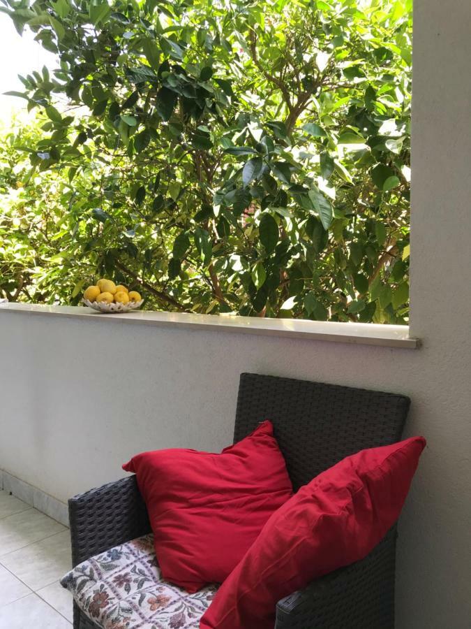 Apartmani Isabella - Ilda Radonic ييلسا المظهر الخارجي الصورة
